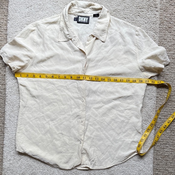 DKNY 100% Silk Ivory Button-Up Blouse *small flaw* - Picture 10 of 16